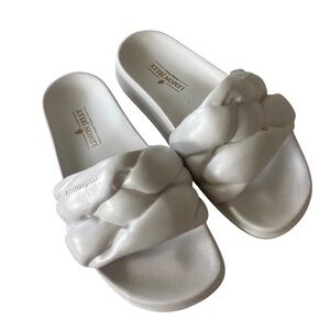 Lemon Jelly Cocoon Band Slides Sandals Shoes Metallic White Vegan 38 7.5 New